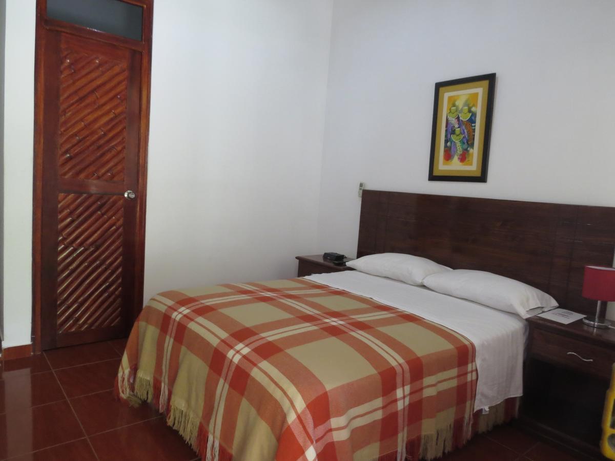 La Choza Bungalows Tambo Grande Esterno foto